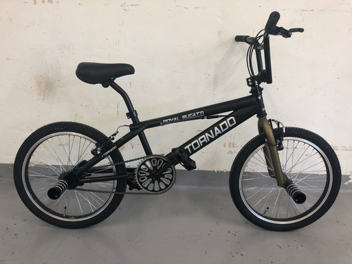 [Freestyle-36] Freestyle BMX Mat zwart - Brons - Zwarte banden
